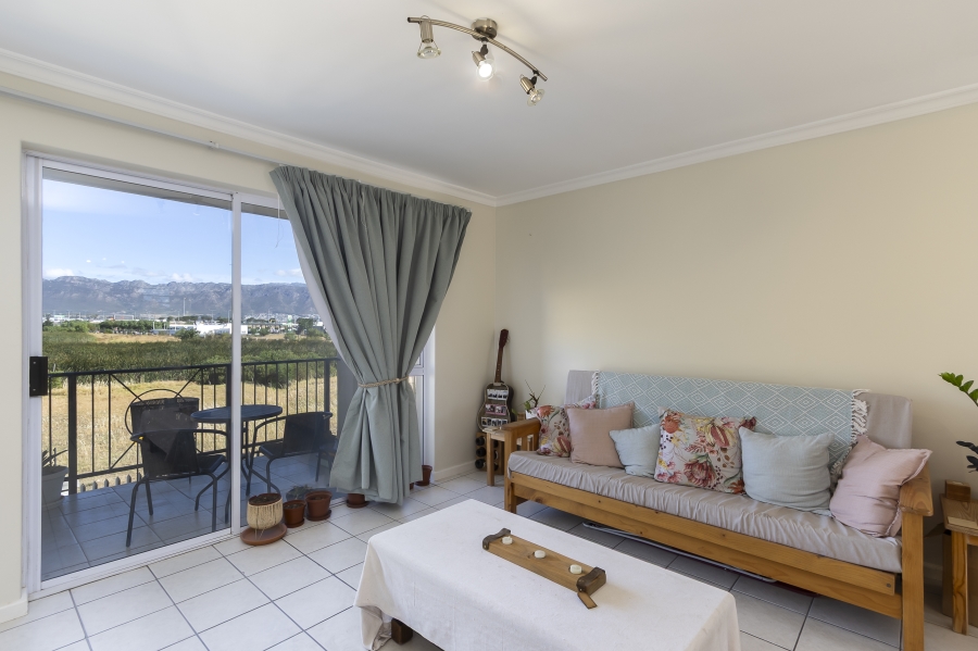 2 Bedroom Property for Sale in Heritage Park Western Cape